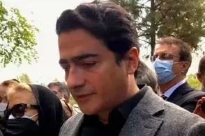 آواز احساسی؛ همایون شجریان سرمزار پدرش اشک ریزان آهنگ معروف اسطوره رو خوند