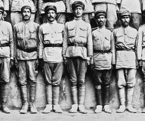 سوار ماشین زمان بشوید؛ کشف چهره سربازان بُنیچه‌ بندی ایران بعد از یک قرن