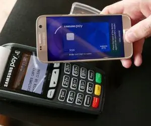 موبایل رسما جایگزین کارت بانکی شد + فیلم