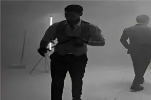 آواز اصیل؛ پسر رعنا رفت برا عکاسی مادلینگ ریمیکس کوردی و لری پلی شد غوغا کرد