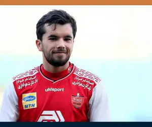 یم مدافع دیگر پرسپولیس جدا شد؛ لوکوموتیو!