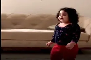 آواز شاد؛ دختربچه کوفته برنجی یجور با زقصش هوش از سرت میبره که فشارت میفته چقد نباته