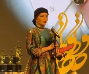 آواز هنرمندانه؛ تندیس گرفتن بهنوش طباطبایی که خدای افاده هستش نگاه همرو خیره کرد