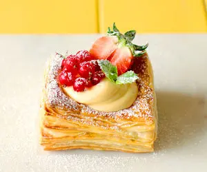 عید 1401 متفاوت باش و شیرینی های شکلاتیِ خودت رو سِرو کن!