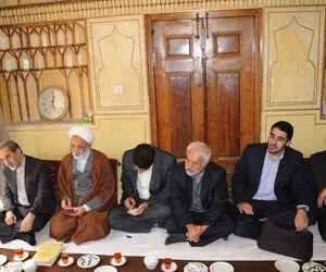 فرزندان علی اکبر ولایتی مالک امپراتوری سیف بنا!