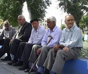 توپ همسان سازی حقوق بازنشستگان اینبار در زمین خصوصی سازی!