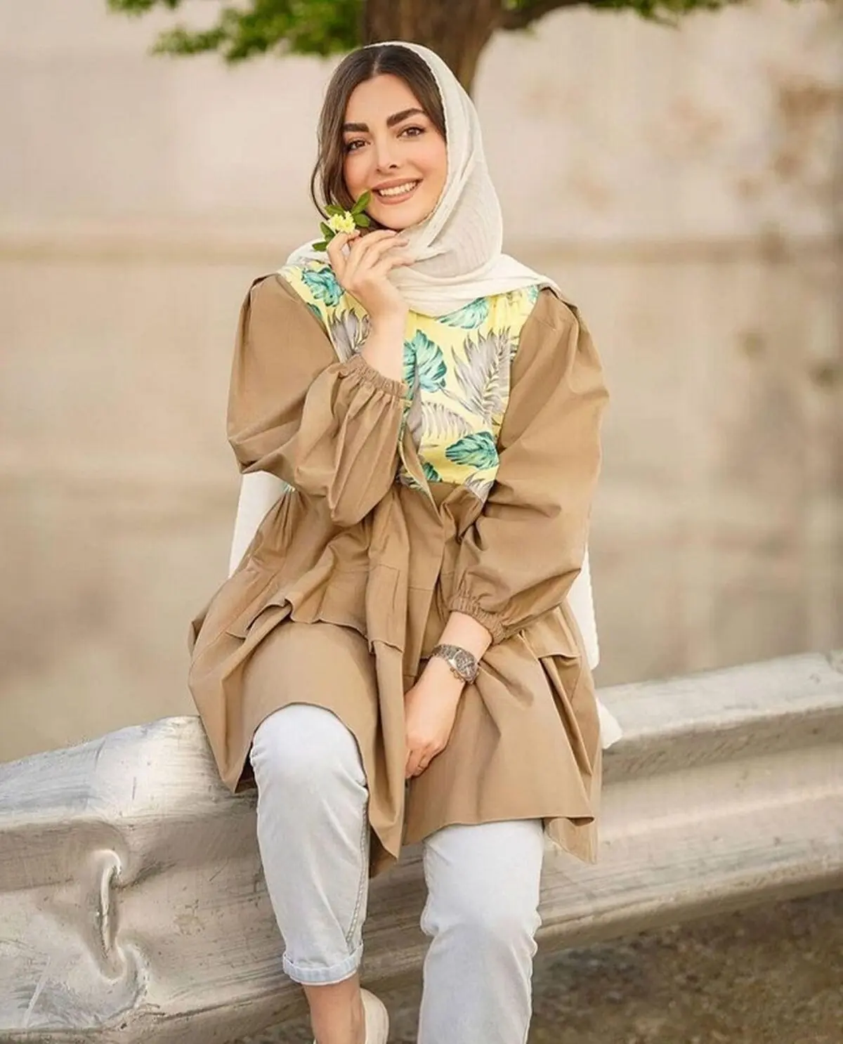 مانتو گل گلی