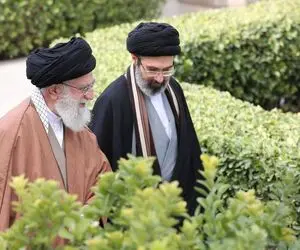 آخرین خبرها از حضور آیت الله مجتبی خامنه ای در مراسم بدرقه و تشییع رهبر شهید