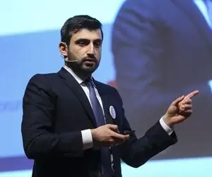 (عکس) تصویری دیده‌نشده از داماد اردوغان در بیمارستان ایرانی 