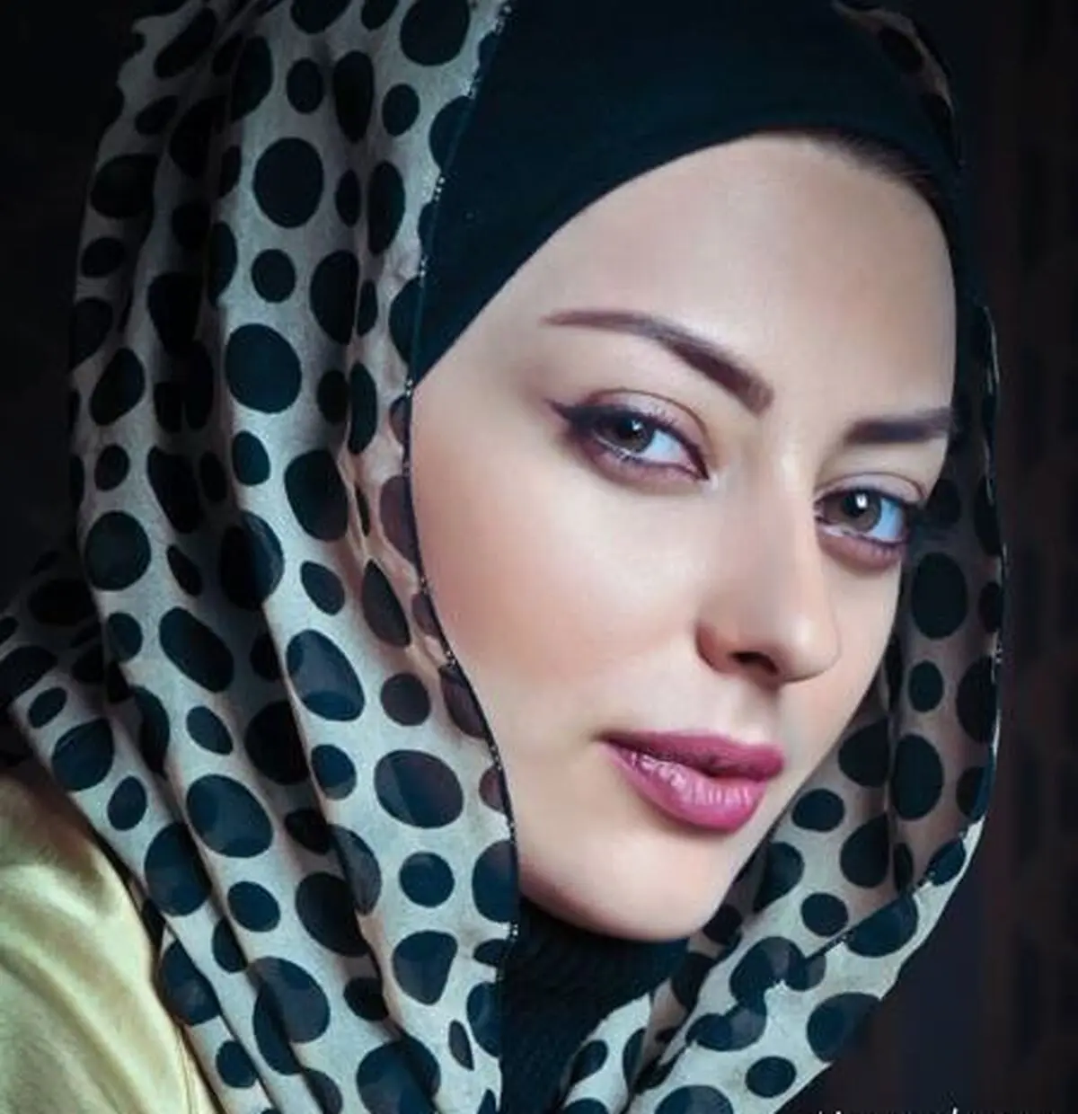 نفیسه-روشن