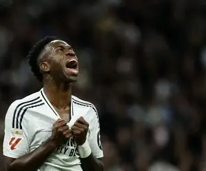 وینیسیوس قراردادش با رئال مادرید را تمدید می کند؟