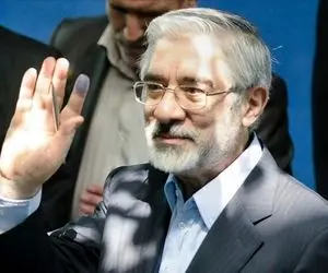 عکس زیر خاکی از میرحسین موسوی قبل از انقلاب