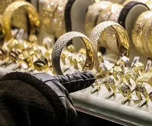 قیمت طلا امروز دوشنبه 15 بهمن/ سقوط آرام طلا و نقره؛ زنگ خطر یا فرصت سرمایه‌گذاری؟!