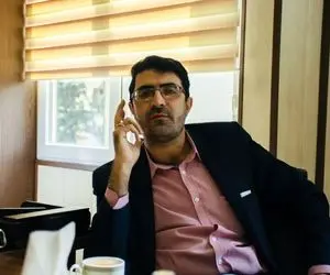 دلایل کاهش قیمت دلار / احتمال فروش دوباره دلار به مردم پررنگ شده است