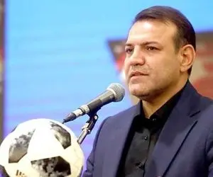 سکوت رئیس فدراسیون فوتبال در قبال یک سئوال جنجالی