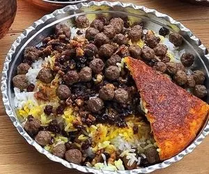 طرز تهیه قنبر پلو یا غم بر پلوی شیرازی + فوت کوزه گری