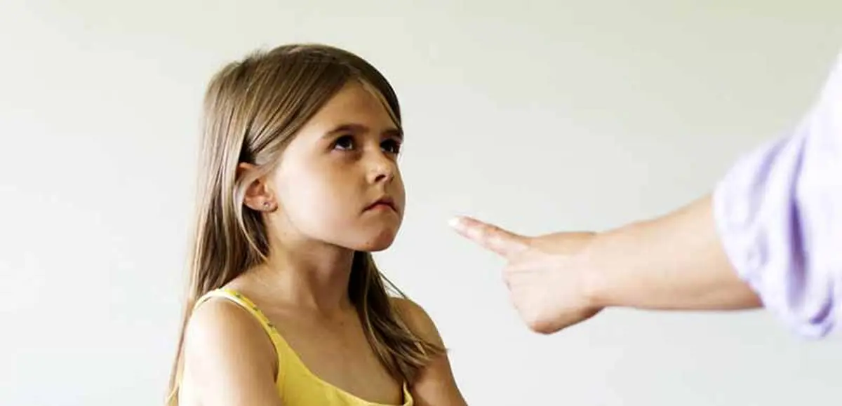 نشنیدن-صحبت‌های-کودک