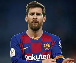 مسی به علت مشت زدن به صورت بازیکن تیم حریف کارت قرمز مستقیم گرفت