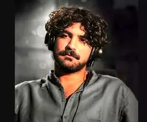 آواز احساسی؛ عرفان طهماسبی این آهنگ رو انقدر روح نواز خوند که همه میخکوب صحنه شدن