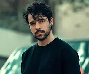 دانلود موزیک ویدئوی جدید شروین حاجی‌پور چشماتو ببند