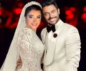 آواز هنرمندانه؛ بزن و بخون رضا گلزار شب عروسیش بعد تالار تو خونه پیش زنش با لباس بخت