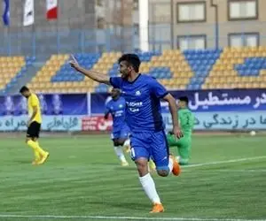 (عکس) مجری استقلالی خریدهای بعدی استقلال را لو داد؛ 2 شاه ماهی!