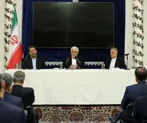 دولت برای اصلاح مصوبه بنزین به نفع مردم اعلام آمادگی کرد