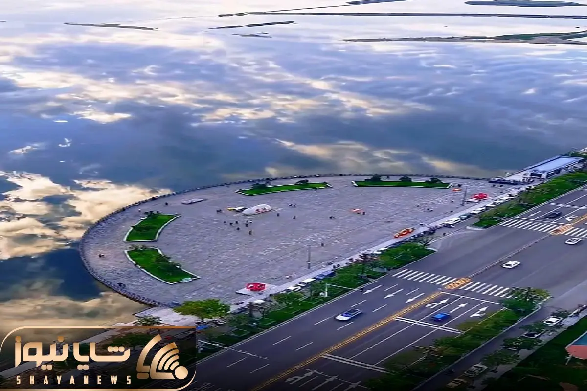 معماری خلاقانه؛ بزرگراه ساختن لب دریاچه انقد آب شفافه انعکاس ابرا 20 دنیای وارونه شده