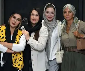 (عکس) تیپ و استایل رویا جاویدنیا در ۶۰ سالگی
