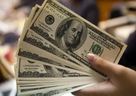 پیش بینی قیمت دلار / دلار تا کجا عقب نشینی می کند؟