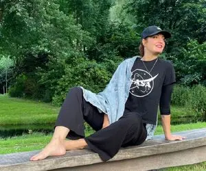 دعای زیبای خانم سلبریتی در باب حال بد این روزهایمان! +عکس