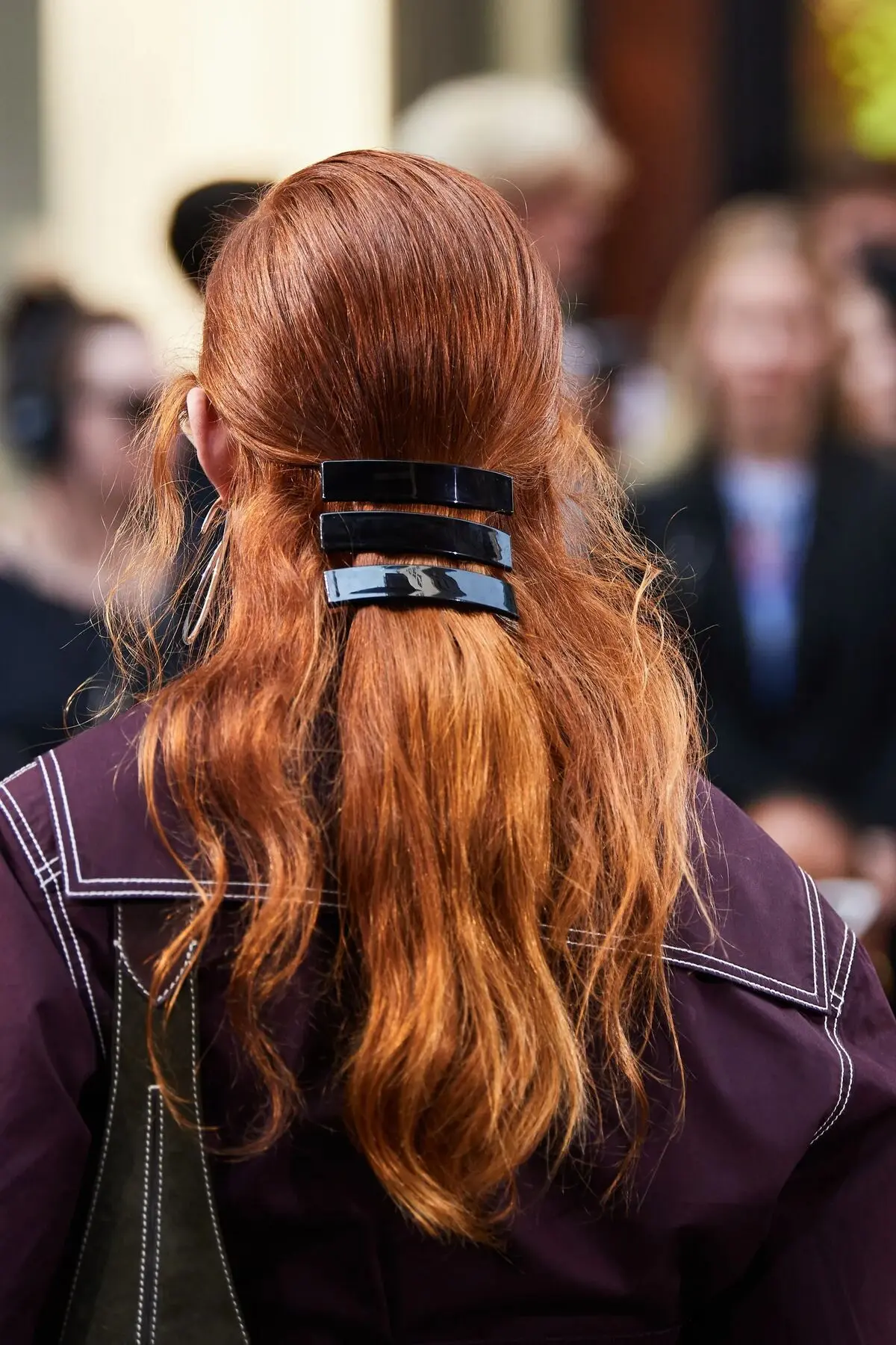 Head-Swiveling Hair Accessories