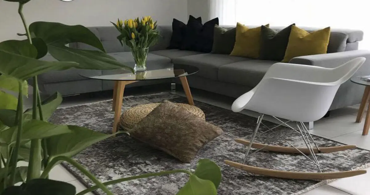 yellow-color-sofa-goes-well-set-elephant-rug