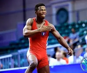 حرکت تاریخی کشتی‌گیر ایتالیایی؛ مثل جهان پهلوان تختی!