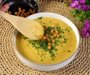 آموزش آشپزی؛ کمی نخود و کلم بروکلی میشه یه سوپ خوشمزه برای شام