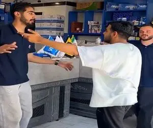 آواز شاد؛ پسرا یه کلیپ جذب مشتری دیدن تو اینستا که میگه با مشتری برقص ببین چه میکنن
