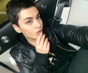 ریحانه پارسا: من همینم هرکی نمیخواد جمع کنه بره!