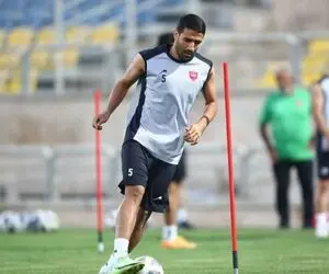 سورپرایز کریم در خط هافبک پرسپولیس مقابل تراکتور
