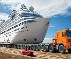 جابه جایی جانکاه؛ حمل بزرگترین کشتی کروز که دو ماه زمان برد تا روی دریا جولان بده