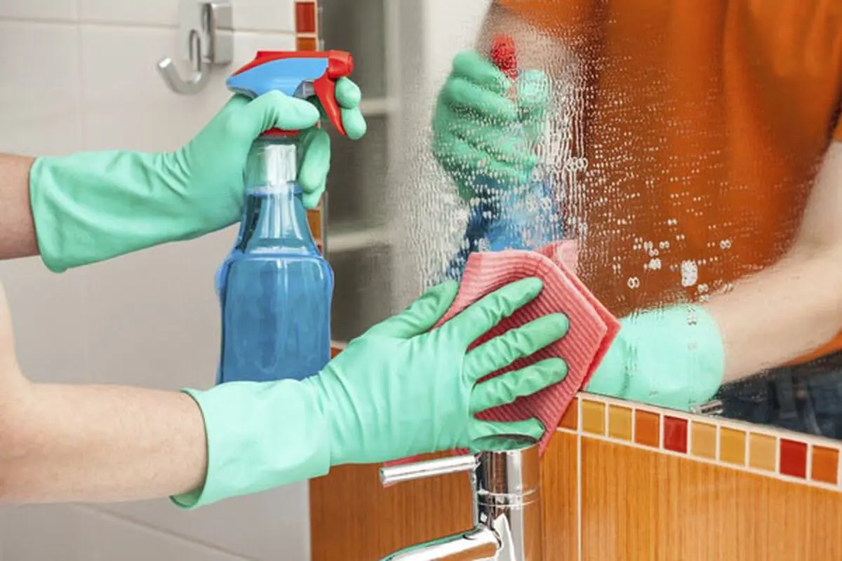 bathroom-cleaning-1
