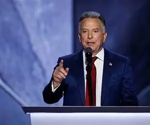 ویتکاف: برداشتن برخی تحریم‌های ایران، پیامی به تهران و پکن است