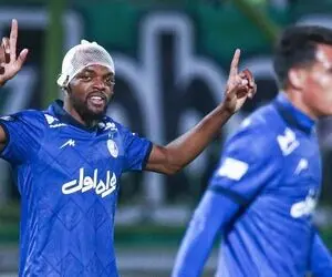 حمله هواداران پرسپولیس به وزیر؛ پرسپولیسی‌ها «یامگا» می‌خواهند!