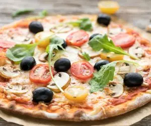 آموزش آشپزی؛ دیگه پیتزا از این آسون تر نداریم