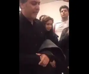 آواز خیابانی؛ ببینید این آقا ایرانی آهنگ امامیو جیپسی کینگ رو چه خفن بین جمعیت میخونه