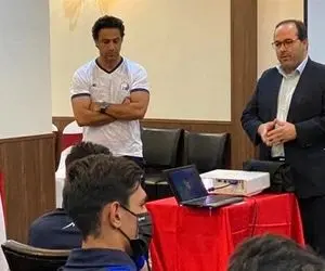 علت حضور ملکیان در باشگاه استقلال چیست؟