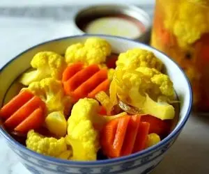 آشپزی حرفه ای؛ طرز تهیه ترشی هفت بیجار + نکات مهم درباره ادویه ها و سبزیش