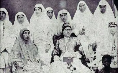 سفر به دوره قاجار؛ خدیجه ناصری قاجار دوران شش پادشاه زندگی کرد و حتی انقلاب را زیسته