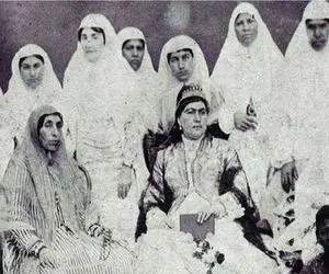 سفر به دوره قاجار؛ خدیجه ناصری قاجار دوران شش پادشاه زندگی کرد و حتی انقلاب را زیسته