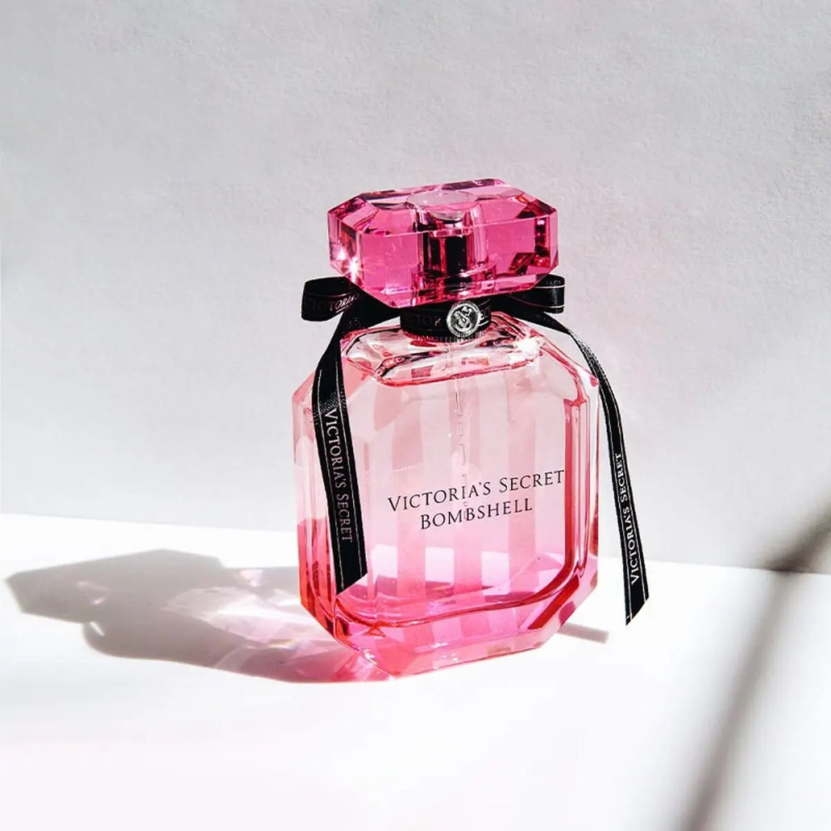 عطر شیک
