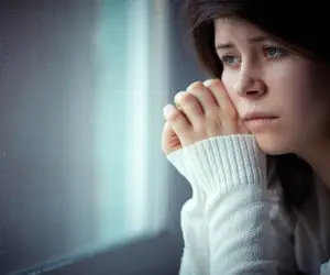 چگونه افسردگی را تشخص دهیم و سریع درمان کنیم؟ 